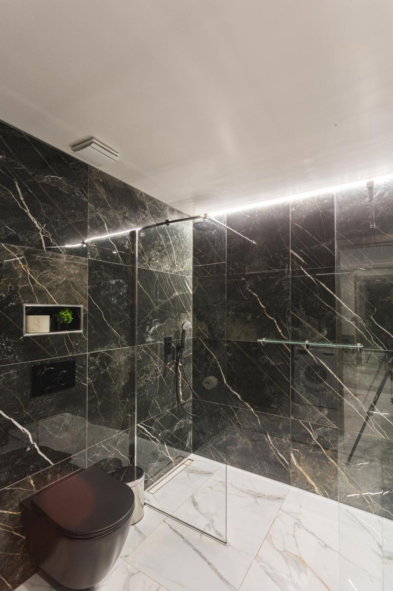Marina Apartment *